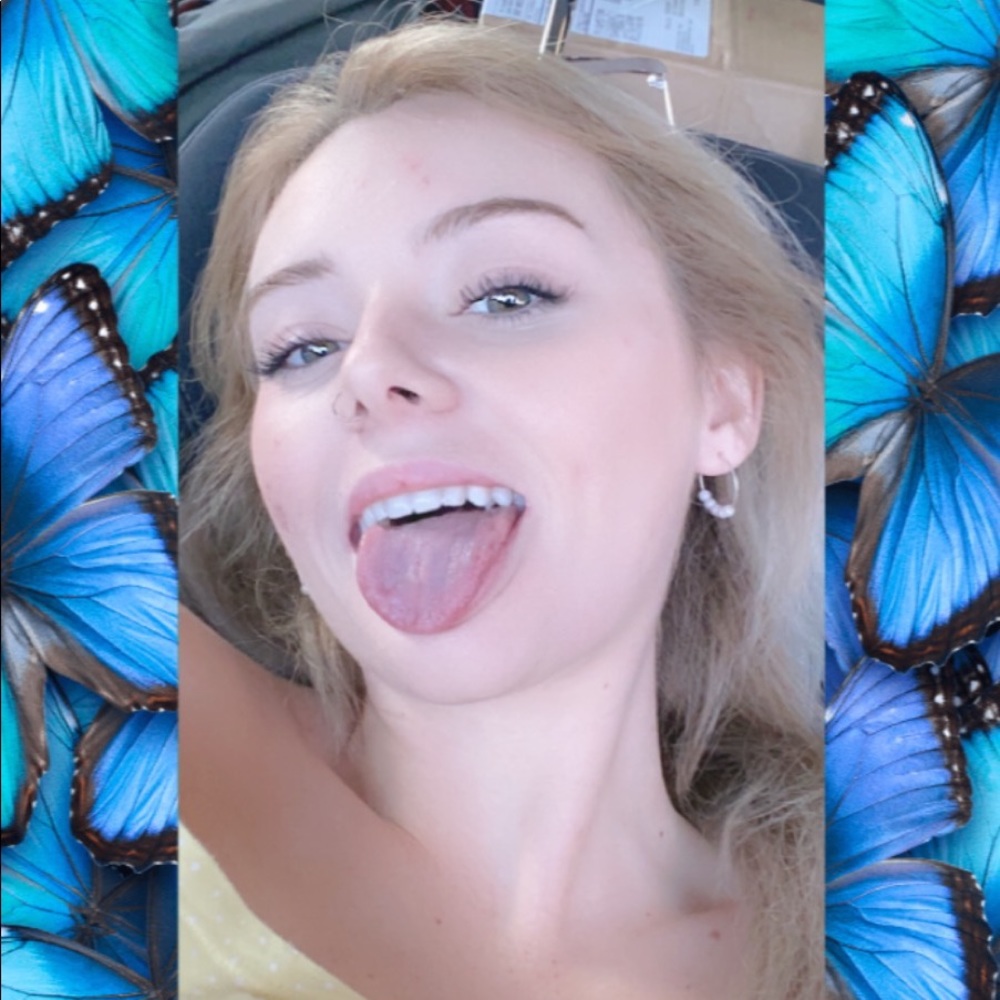 Meet your Posher, Alyssa